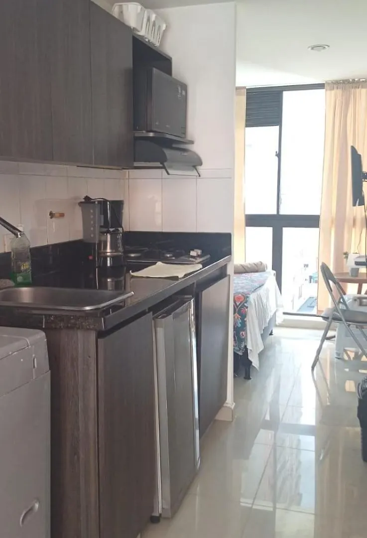 Apartamento Confortable Apartaestudio En Belen Medellin Cerca A Cc Los Molinos